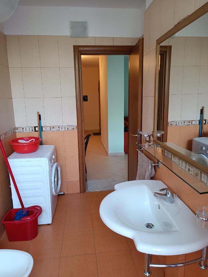 Family Beach 100 Square Metres Apartment 格勒姆 外观 照片