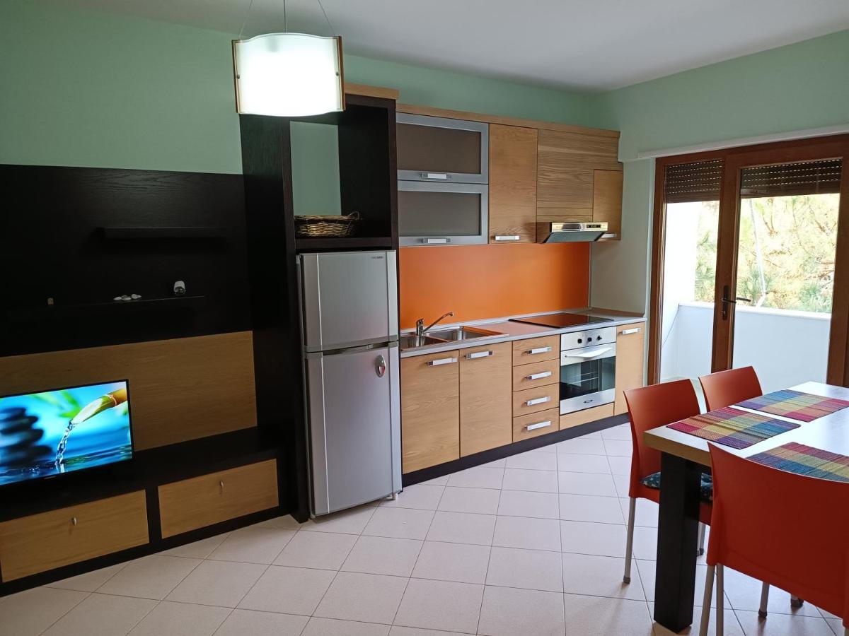 Family Beach 100 Square Metres Apartment 格勒姆 外观 照片