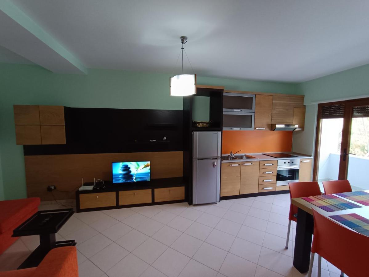 Family Beach 100 Square Metres Apartment 格勒姆 外观 照片