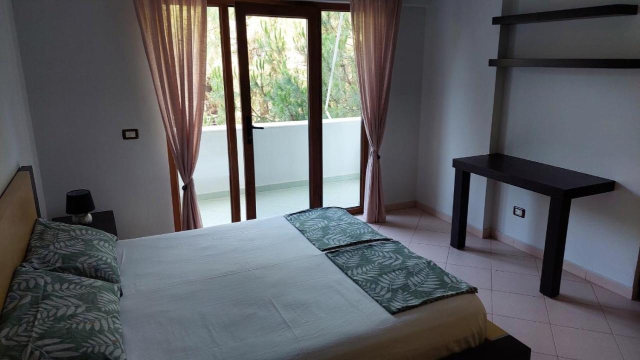 Family Beach 100 Square Metres Apartment 格勒姆 外观 照片